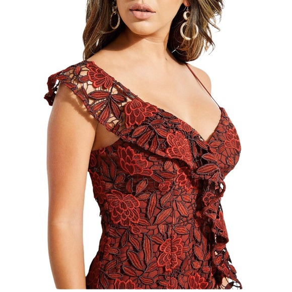 Guess Tegaan Burgundy Lace Dress Sz M NWT - Picture 2 of 7